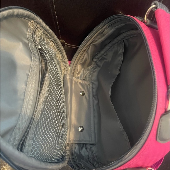 Chic Pink Crossbody Bag - Picture 7 of 8